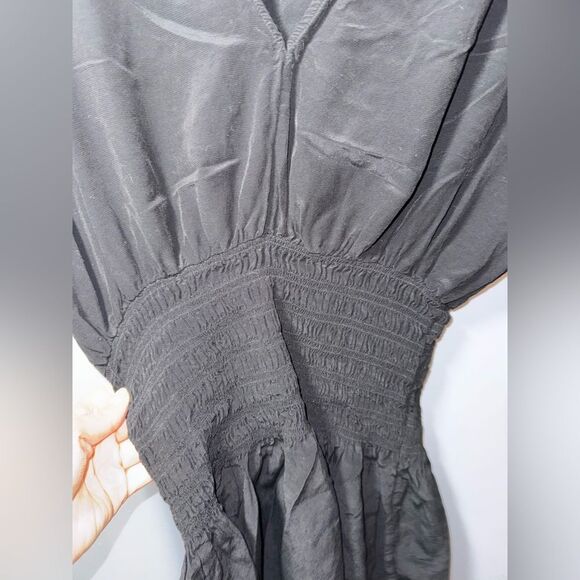 Rails Siera Black Cinching Waist Silky Mini Dress Size Medium EUC - Picture 4 of 8